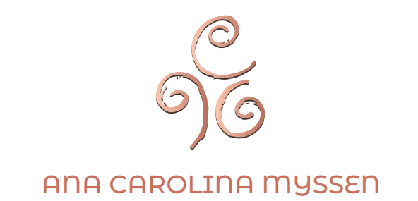 Logo Dra. Ana Carolina Myssen